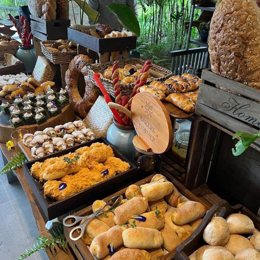 Anya Resort Tagaytay City Bagian luar foto