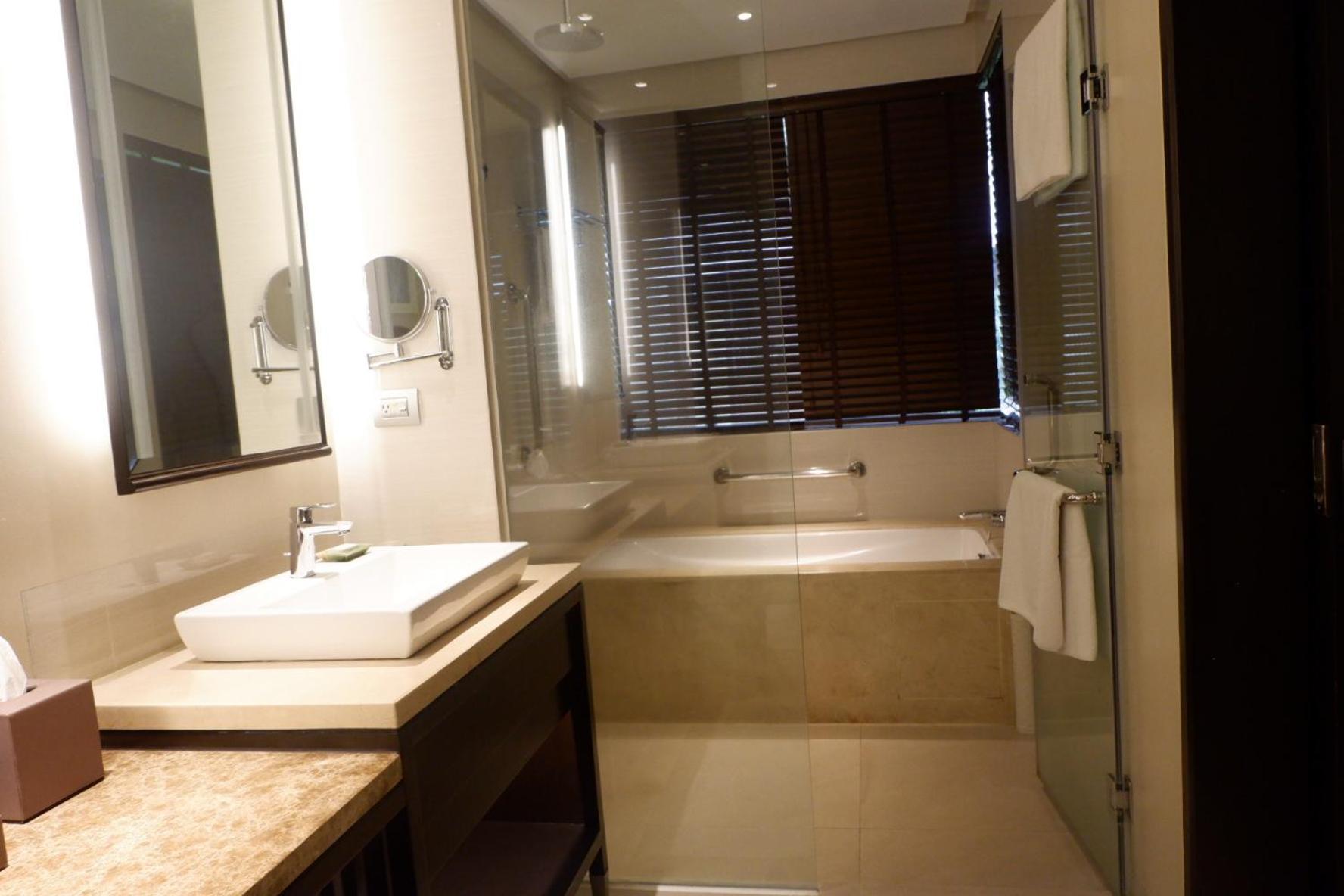 Anya Resort Tagaytay City Bagian luar foto