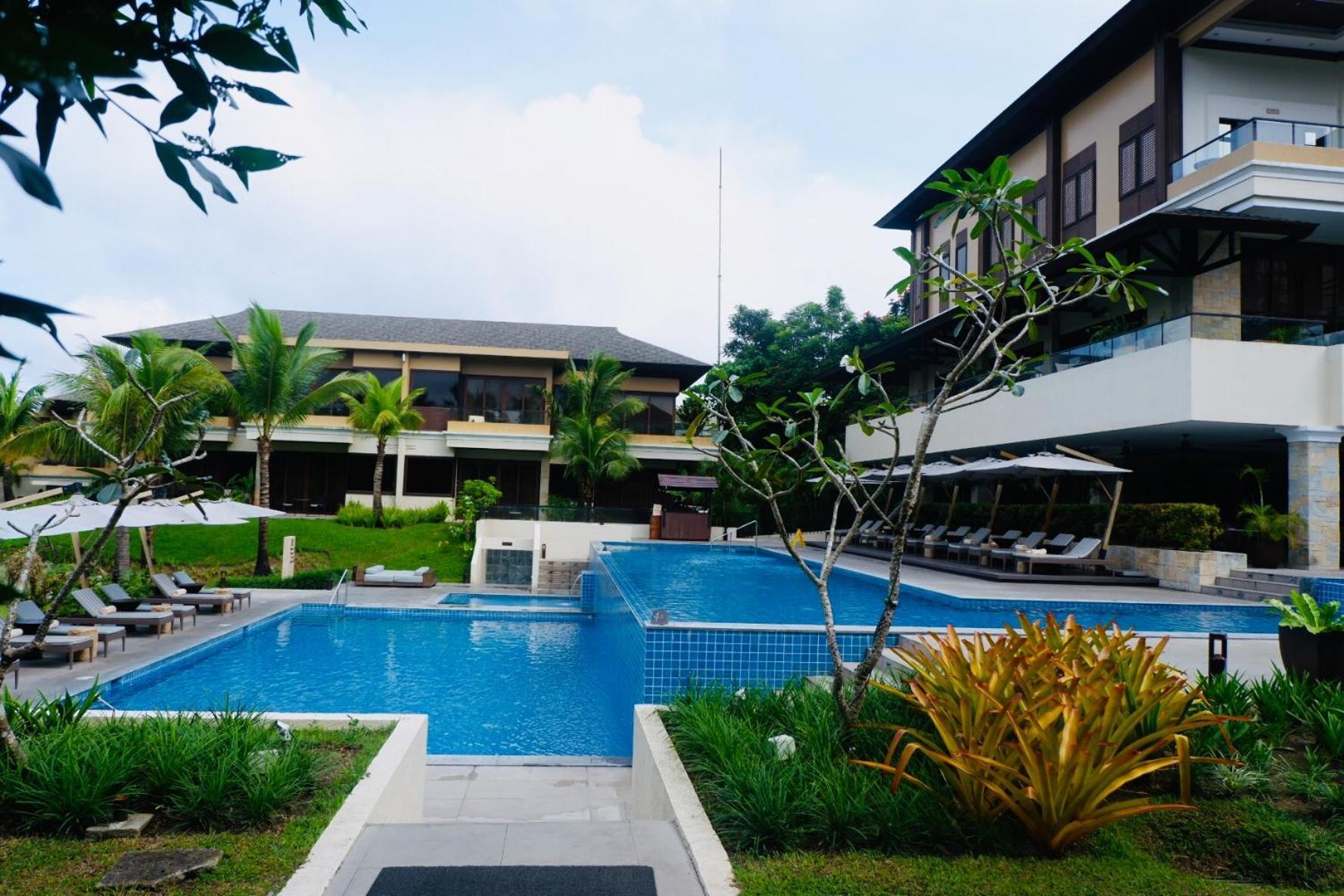 Anya Resort Tagaytay City Bagian luar foto